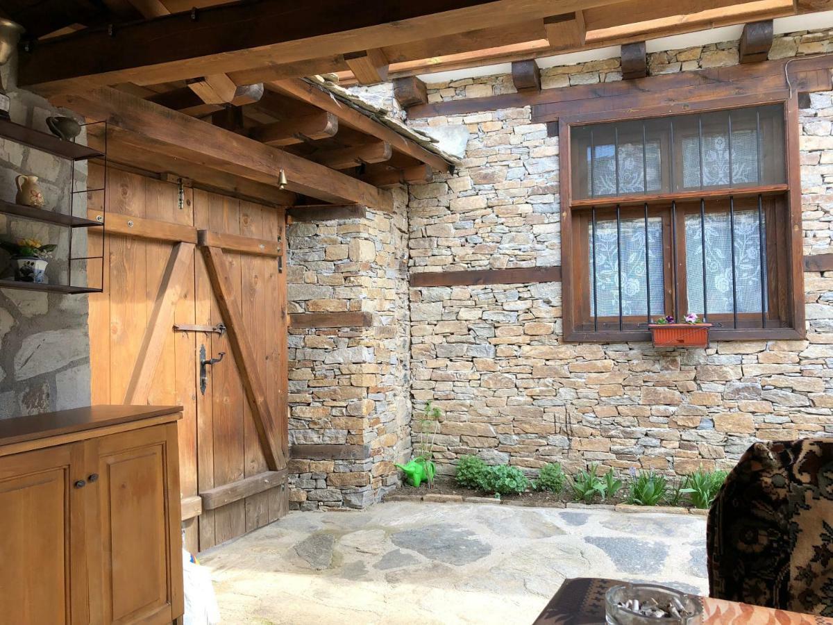 Тодорината Къща Hotel Leşten Exterior foto