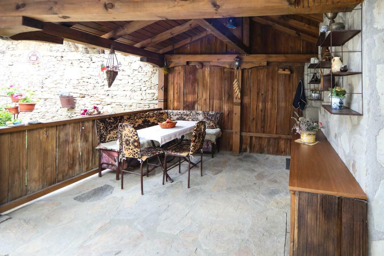 Тодорината Къща Hotel Leşten Exterior foto