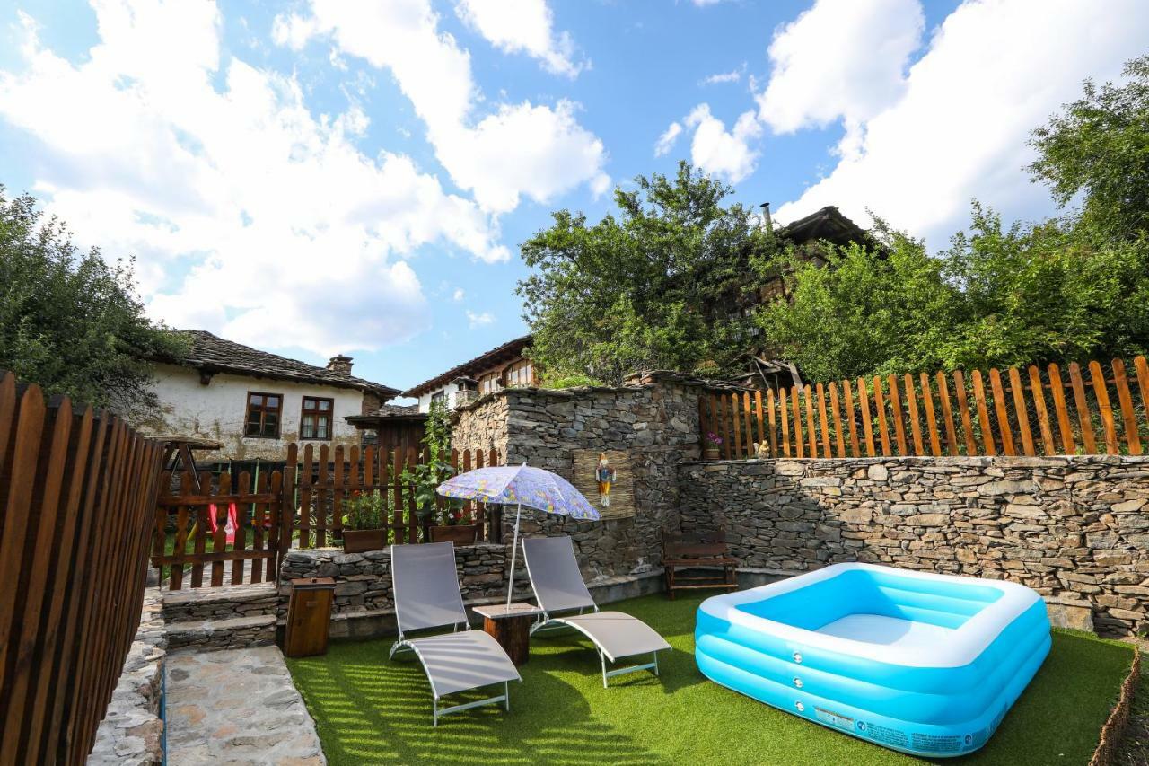 Тодорината Къща Hotel Leşten Exterior foto